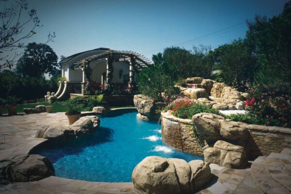 pool-and-spa-10