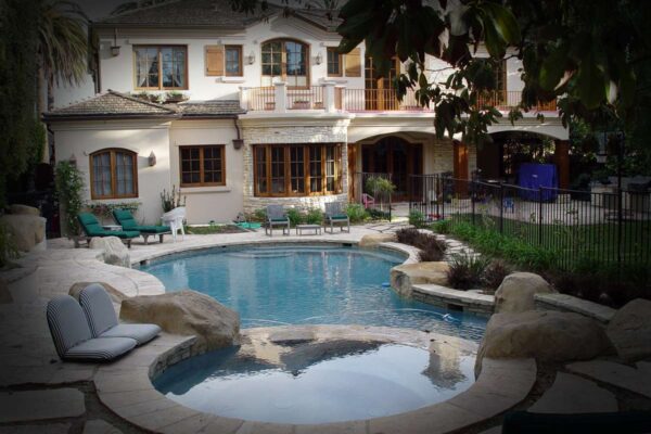 pool-and-spa-12