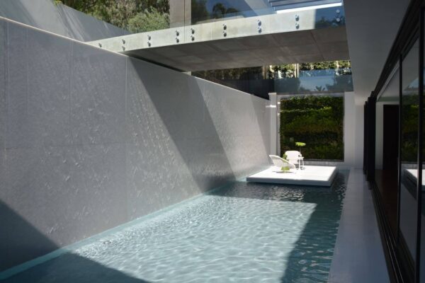 Riviera Pools & Spas Water Feature