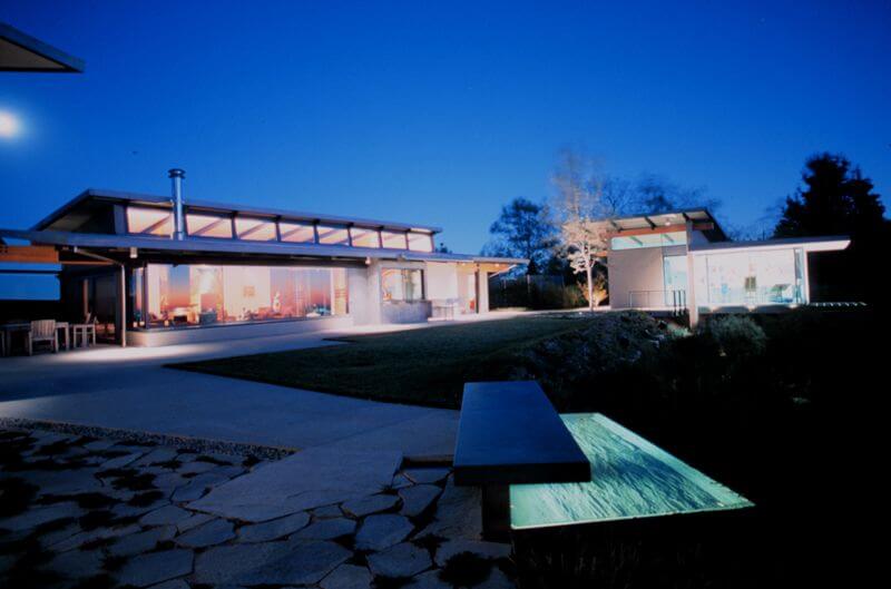 Riviera Pools & Spas Water Feature