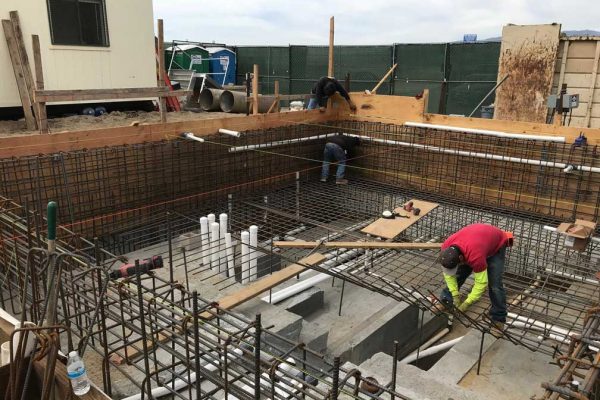 best-pool-and-spa-construction-3_riviera-pools-and-spas_premium-pool-builder-in-los-angeles-and-southern-california
