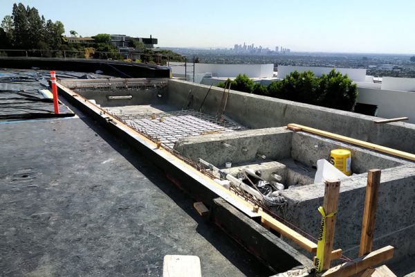 custom-pool-and-spa-design-3_riviera-pools-and-spas_premium-pool-builder-in-los-angeles-and-southern-california