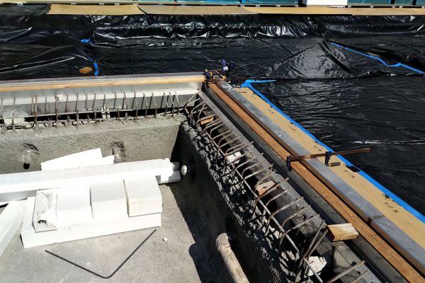 custom-pool-construction-in-progress-2_riviera-pools-and-spas_premium-pool-builder-in-los-angeles-and-southern-california