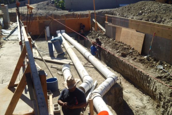 custom-pool-process-1_riviera-pools-and-spas_premium-pool-builder-in-los-angeles-and-southern-california