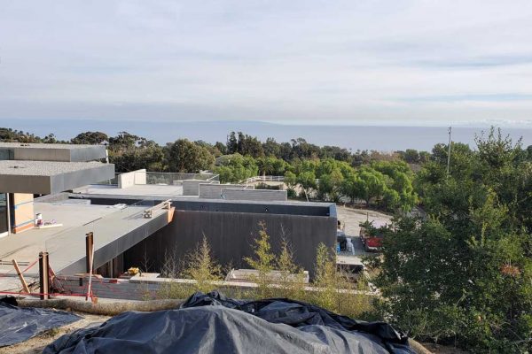 how-to-build-a-custom-pool-2_riviera-pools-and-spas_premium-pool-builder-in-los-angeles-and-southern-california