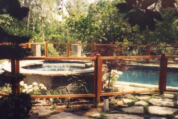 natural-looking-outdoor-spa-and-pool_riviera-pools-and-spas_premium-pool-builder-in-los-angeles-and-southern-california