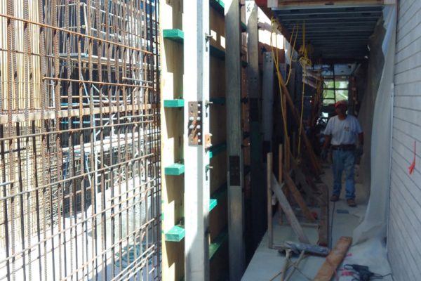professional-pool-and-spa-design-and-engineering-3_riviera-pools-and-spas_premium-pool-builder-in-los-angeles-and-southern-california