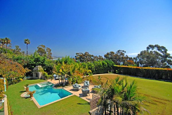 residential-pool-and-spa-combo-1_riviera-pools-and-spas_premium-pool-builder-in-los-angeles-and-southern-california