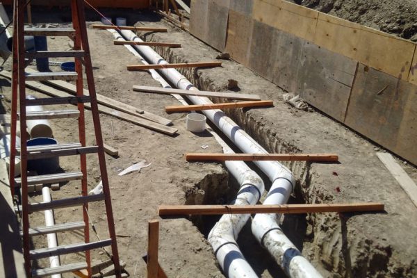 swimming-pool-design-and-engineering-2_riviera-pools-and-spas_premium-pool-builder-in-los-angeles-and-southern-california